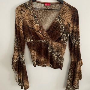 Brown paisley top with flare sleeves
